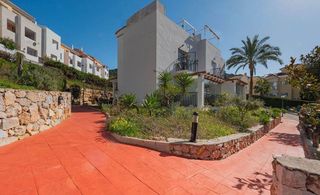 Casa adosada en venta en Alhaurín el Grande