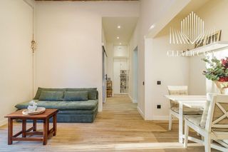 Piso en venta en El Raval en Barcelona