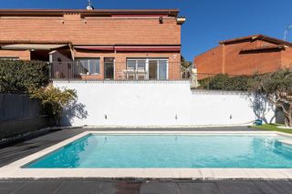 Chalet en venta en La Cogullada en Terrassa