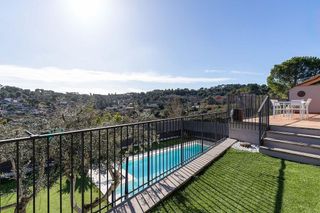 Chalet en venta en La Cogullada en Terrassa