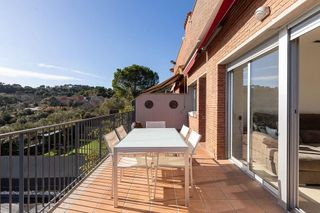 Chalet en venta en La Cogullada en Terrassa