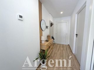 Casa adosada en venta en Palau-solità i Plegamans