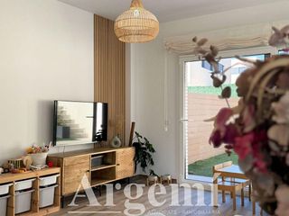 Casa adosada en venta en Palau-solità i Plegamans