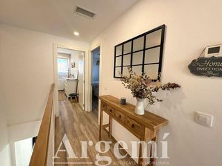 Casa adosada en venta en Palau-solità i Plegamans