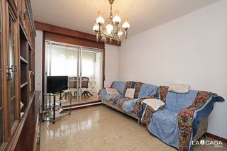 Piso en venta en Santa Eulàlia en Hospitalet de Llobregat, L´