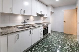 Piso en venta en Riu en Santa Coloma de Gramanet