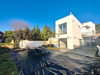 Chalet en venta en Castellbisbal