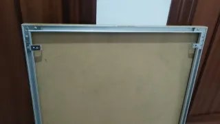 Espejo con marcos de metal