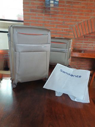 Maleta Samsonite 67 cm – Expandible - TSA- Ligera