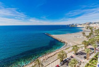 Piso en venta en Velilla-Taramay en Almuñécar