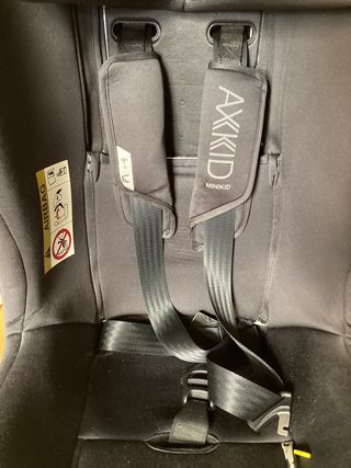 Axkid Minikid silla coche contramarcha