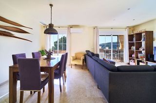 Piso en venta en Istán