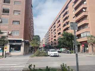 Piso en venta en Malilla en Valencia