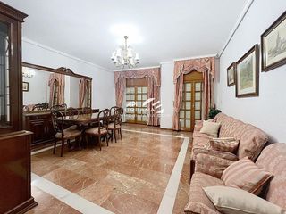 Piso en venta en Lucena