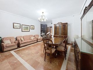 Piso en venta en Lucena
