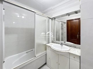 Piso en venta en Lucena