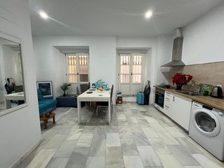 Piso en venta en Ayuntamiento - Catedral en Cádiz