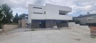 Chalet en venta en Vidreres