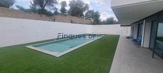 Chalet en venta en Vidreres