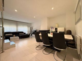 Casa adosada en venta en Eixample en Prat de Llobregat, El