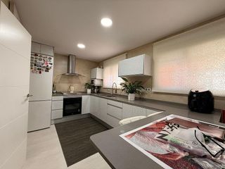 Casa adosada en venta en Eixample en Prat de Llobregat, El