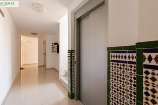 Piso en venta en Avda. De los Ogíjares en Armilla