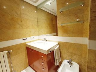 Piso en venta en Plaza España - Villa Pilar - Reyes Católicos - Vadillos en Burgos