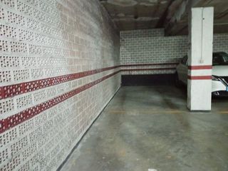 Piso en venta en Plaza España - Villa Pilar - Reyes Católicos - Vadillos en Burgos