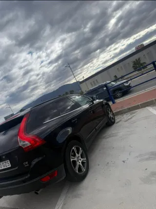 Volvo XC60 2011