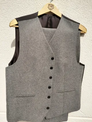 Traje de hombre gris 3 piezas