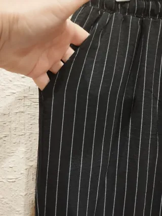 Pantalón fluido rayas