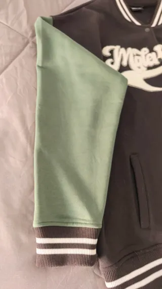 Chaqueta Beisbolera Malevolence nueva