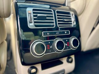 Land Rover Range Rover VOGUE / 4.4 SDV8