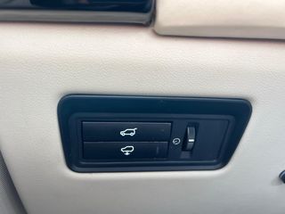 Land Rover Range Rover VOGUE / 4.4 SDV8