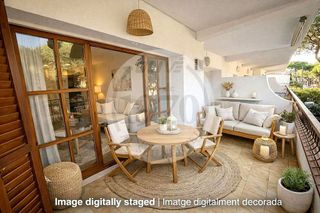 Piso en venta en Platja Llarga en Castell-Platja d´Aro