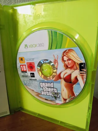 Grand Theft Auto V XBOX 360 - GTA 5