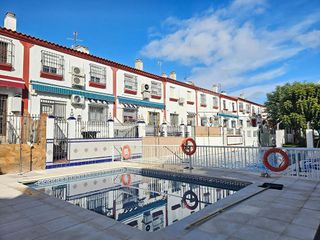 Casa adosada en alquiler en Cavaleri en Mairena del Aljarafe