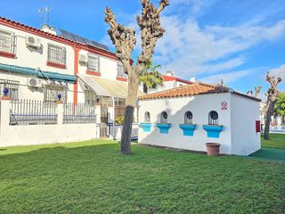 Casa adosada en alquiler en Cavaleri en Mairena del Aljarafe