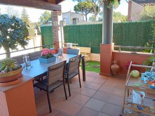 Casa en venta en Vidreres