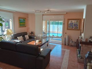 Casa en venta en Vidreres