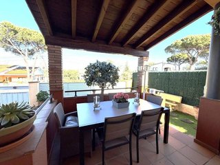 Casa en venta en Vidreres