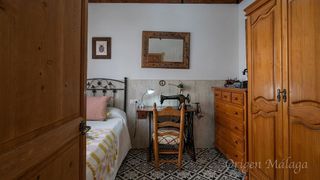 Casa adosada en venta en Parque Victoria Eugenia en Málaga