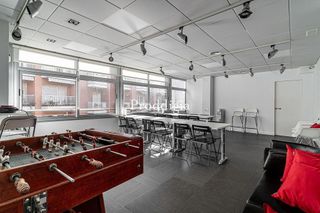 Oficina en alquiler en Les Corts en Barcelona