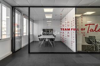 Oficina en alquiler en Les Corts en Barcelona