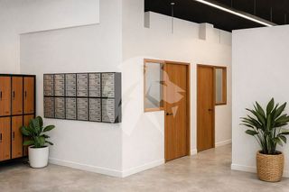 Oficina en alquiler en En Corts en Valencia