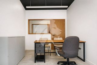 Oficina en alquiler en En Corts en Valencia