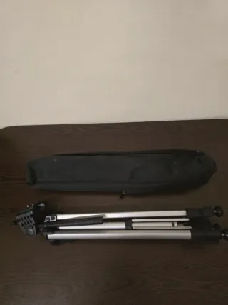 Cavalletto treppiede H140cm