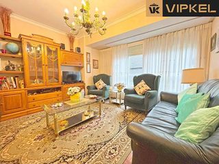 Piso en alquiler en Porta Nova en Ferrol