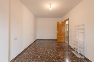 Casa adosada en venta en Maracena