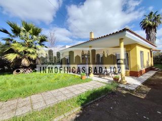 Chalet en venta en Ciudad Jardín en Badajoz